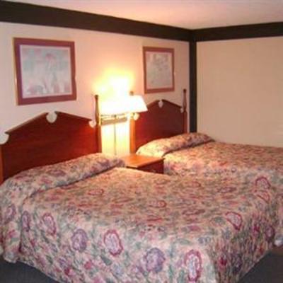 фото отеля Legacy Inn and Suites Wadsworth (Ohio)