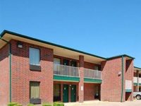 Econo Lodge Inn & Suites Waco