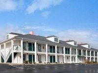 Baymont Inn and Suites Roanoke Rapids