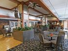 фото отеля Best Western Airport Plaza Inn & Conference Center