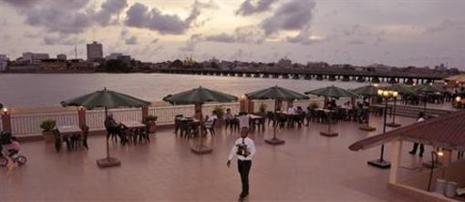 фото отеля Hotel Du Lac Cotonou