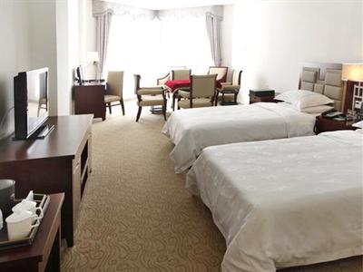 фото отеля Wulan Hot Spring Hotel