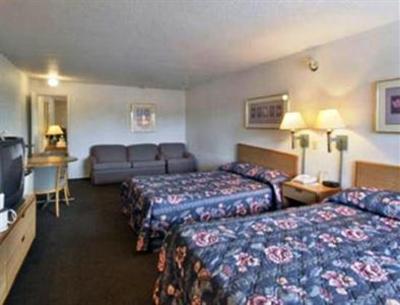 фото отеля Travelodge Lake City High Springs