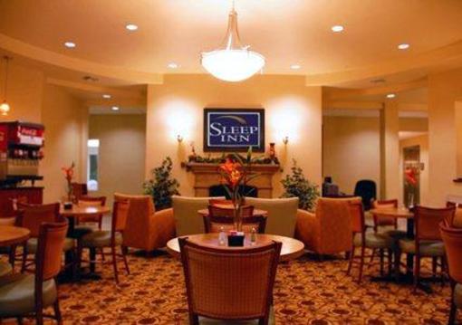 фото отеля Sleep Inn & Suites Van Buren
