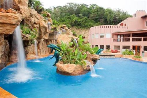 фото отеля Clarion Suites Roatan at Pineapple Villas
