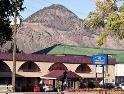 фото отеля Howard Johnson Inn Kamloops Downtown