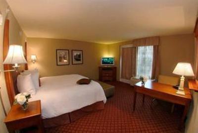 фото отеля Hampton Inn & Suites Greenville - Downtown