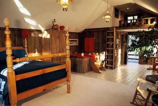 фото отеля Romantic Riversong Bed and Breakfast Inn