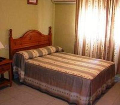 фото отеля Hostal Trujillo