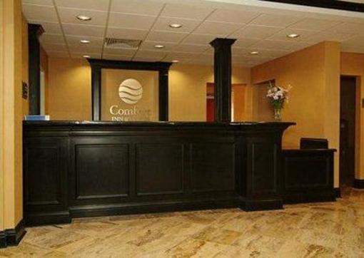 фото отеля Comfort Inn & Suites Clinton (Mississippi)