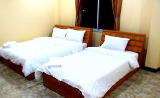фото отеля Phoem Phoon Hotel