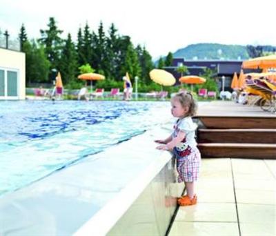 фото отеля Active And Spa Resort Alpenpark Seefeld