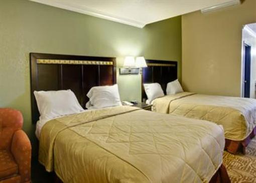 фото отеля Econo Lodge Inn & Suites Fallbrook