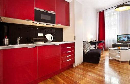 фото отеля Pomaranczarnia Hostel Apartamenty