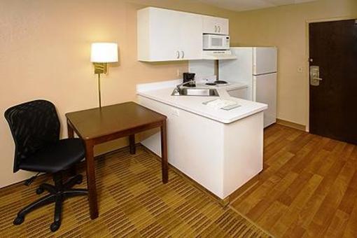 фото отеля Extended Stay America - Rockford - State Street