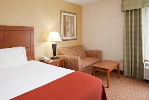 фото отеля Holiday Inn Express Raleigh-Durham Airport