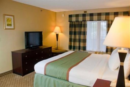 фото отеля Plaza Hotel and Suites Eau Claire