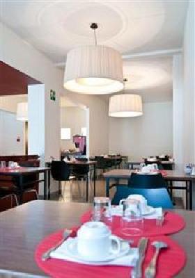 фото отеля Hotel Queen Anne Brussels