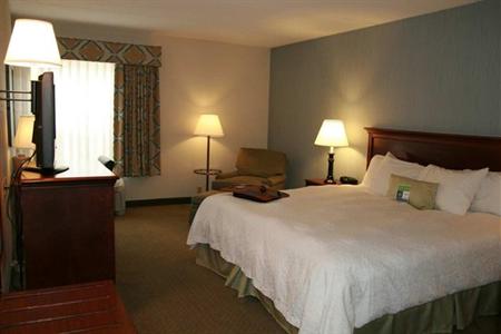 фото отеля Hampton Inn Clarks Summit