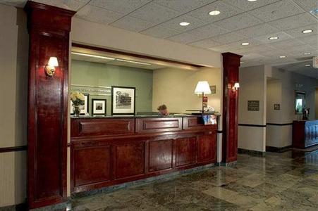 фото отеля Hampton Inn Carlstadt-At The Meadowlands