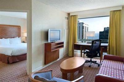 фото отеля Hilton Suites Chicago/Magnificent Mile