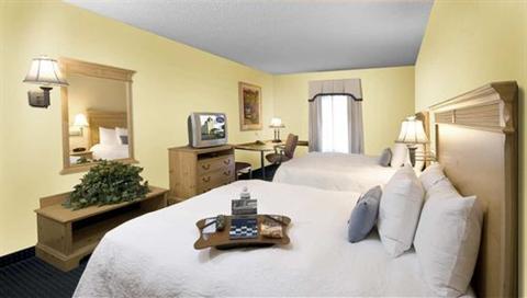 фото отеля Hampton Inn & Suites Jacksonville-Southside Blvd-Deerwood Pk