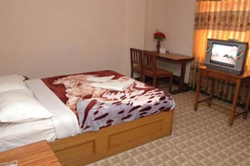 фото отеля Festoon Hotel