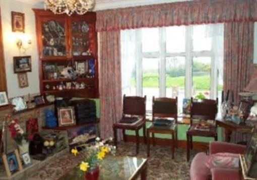 фото отеля The Connaught Bed & Breakfast Salthill Galway
