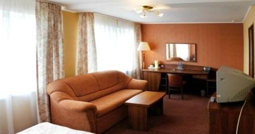 фото отеля Lovech Hotel