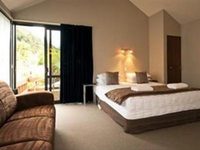 Alpine Glacier Motel Lodge