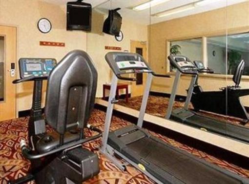 фото отеля Comfort Inn & Suites Lees Summit