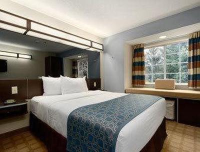фото отеля Microtel Inn & Suites Greenville