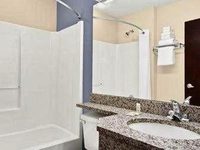 Microtel Inn & Suites Greenville