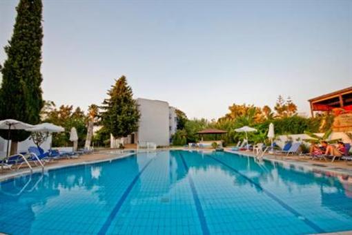 фото отеля Theodorou Beach Hotel