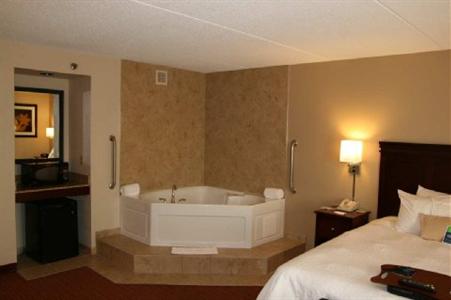 фото отеля Hampton Inn Scranton at Montage Mountain