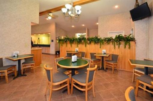 фото отеля BEST WESTERN TimberRidge Inn