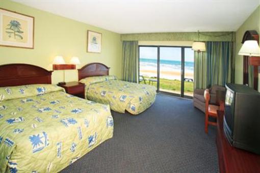 фото отеля Makai Beach Lodge