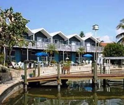 фото отеля Dolphin Inn Resort Fort Myers Beach