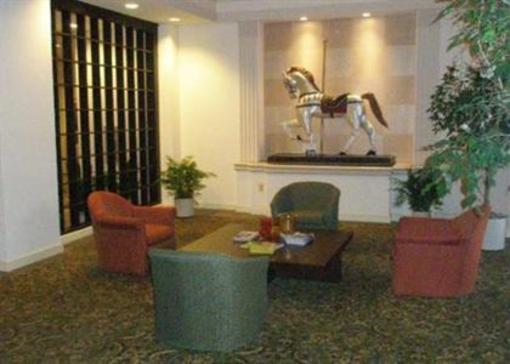 фото отеля Clarion Hotel - Convention Center DeLand
