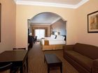фото отеля Holiday Inn Express Hotel & Suites Houston-Alvin