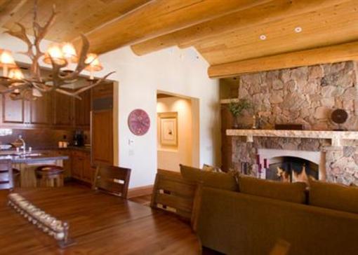 фото отеля Luxurious Villa at Thunder Spring in Sun Valley Idaho