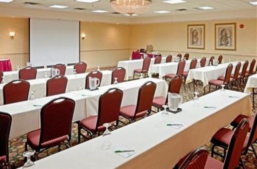 фото отеля Holiday Inn Schenectady