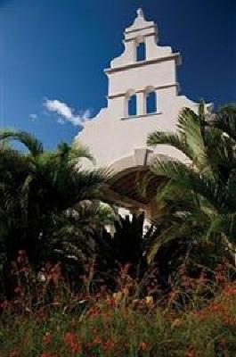 фото отеля Spice Island Beach Resort