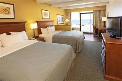 фото отеля Country Inn & Suites Virginia Beach Oceanfront