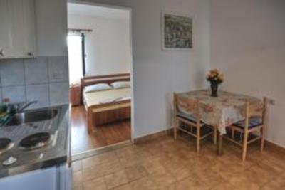 фото отеля Apartments Srhoj