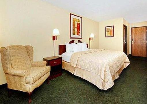 фото отеля Comfort Inn & Suites Pittsburg
