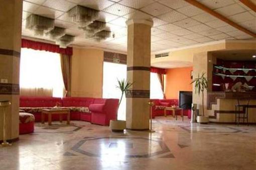 фото отеля Karnak Hotel