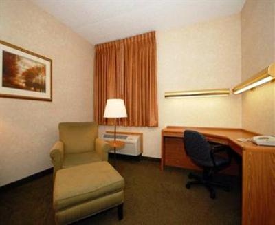 фото отеля Comfort Inn Hall of Fame Canton (Ohio)