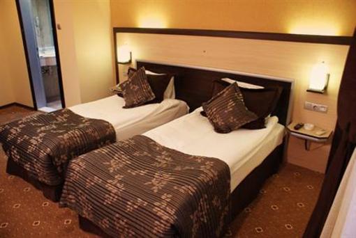 фото отеля Hotel Ismira Izmir
