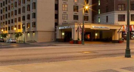 фото отеля DoubleTree by Hilton Memphis Downtown